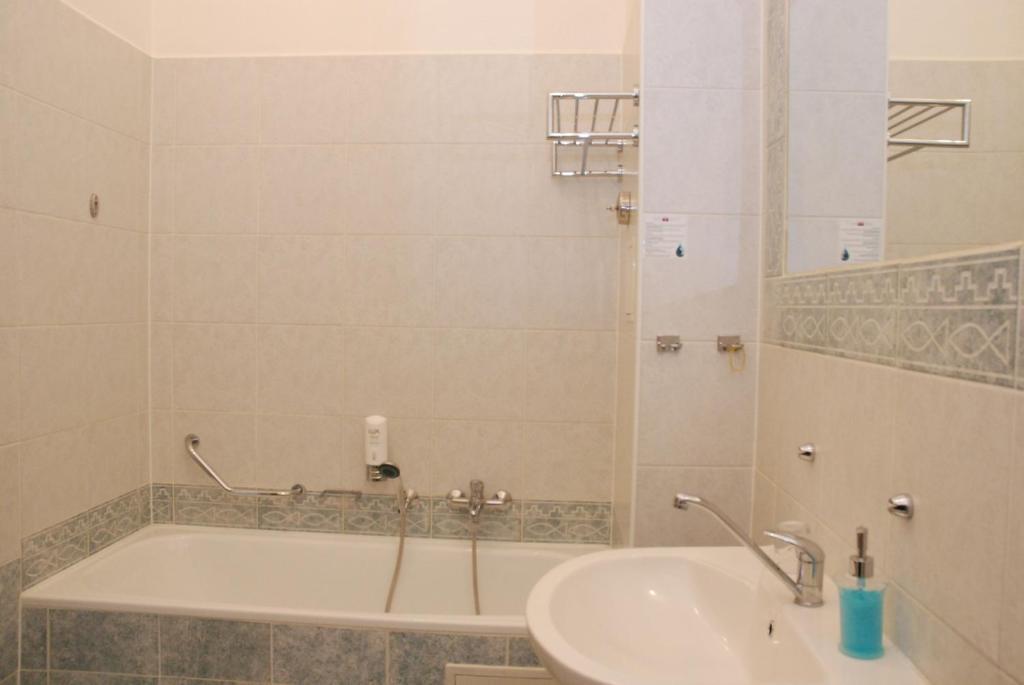 Hotel U Ruze Slavonice Quarto foto